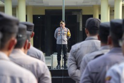 Kapolres Nganjuk Pimpin Apel Kesiapan Pengamanan Kampanye Capres, Jangan Ada Kesalahan dan Jaga Netralitas