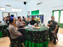 Sinergitas TNI-Polri, Kapolres Pelabuhan Tanjung Perak Silaturahmi ke Kodim 0830