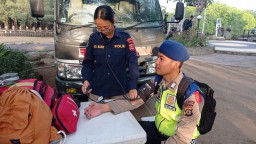 Dukung Pelaksanaan Tugas Personel OMB Agung 2023 pada Pengamanan Konser Musik ,Gibran Suryaning Sanur, Subsatgas Dokkes Beri Layanan Keslap Personel