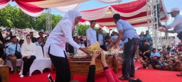 Hadiri Peringatan HUT Ke-51 SPSI dan ke-8 Gasper, Gubernur Khofifah Apresiasi Peran Buruh Ikut Jaga Stabilitas dan Iklim Ekonomi Jatim