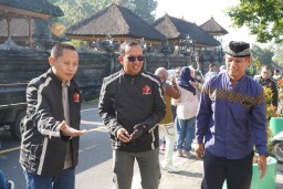 Danrem 163/WSA Resmikan Mushola AN-NUR di Banjar Dinas Gria Rendang Karangasem