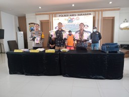 Satresnarkoba Polrestabes Surabaya Bekuk Dua Pelaku Pengedar Narkotika Jenis Sabu Jaringan Jawa Bali