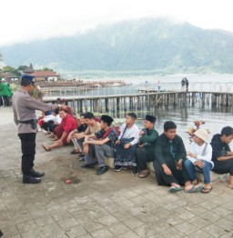 Kasat Polairud Polres Tabanan Jumat Curhat, Sambang DTW
