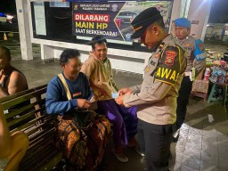 Blue Light Patrol Gabungan Tiga Pilar, Pada Jam-jam Rawan.