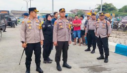 Usai Apel, Kapolres Sumenep Berangkatkan Personel BKO Pam Pemilu di Kepulauan Masalembu