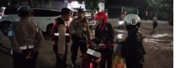 Cegah Kejahatan dan Gengster, Polsek Benowo Bersama Rayon 7 Rutin Patroli Malam