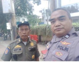 Polsek Tegalsari Melaksanakan Giat Pengamanan Car Freeday di Jalan Comal Darmo Surabaya