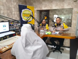 Gandeng Media Polres Tanjung Perak Sosialisasikan Operasi Keselamatan Semeru 2024