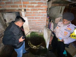 Warga Surabaya Nimba Air Kaget Temukan Mayat di Dalam Sumur
