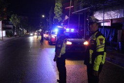 Antisipasi Kejahatan Jalanan Saat Ramadhan, Polres Bangkalan Gelar Patroli Sahur On The Road