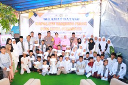 Berbagi Kasih Di Bulan Ramadhan Polres Tanjung Perak Gelar Bansos dan Santuni Anak Yatim
