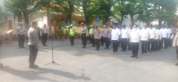 Kapolsek Simokerto Tekankan Budaya Melayani Masyarakat Kepada Semua Anggotanya