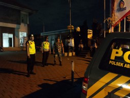 Giatkan Blue Light Patrol, Patroli Polsek Abiansemal Sambangi SPBE