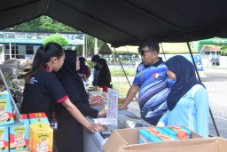 Lanud Muljono Gelar Bazar Murah Dalam Rangka HUT ke 78 TNI Angkatan Udara