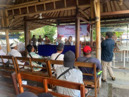 Kembali Gelar Minggu Kasih, Kapolda Bali dan Jajaran Terima Aspirasi Kamtibmas Masyarakat Dermaga Sesetan