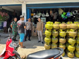 Polres Bondowoso Laksanakan Pengecekan dan Pantauan LPG 3 Kg Menjelang Hari Raya Idul Fitri 1445 H