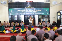 Tingkatkan Iman dan Taqwa Polres Pelabuhan Tanjung Perak Peringati Nuzulul Qur'an