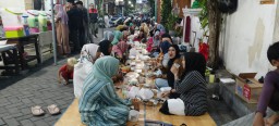 Jalin Kerukunan dan Silaturahmi Aba Samsul Gelar Buka Bersama Jurnalis dan Ormas 