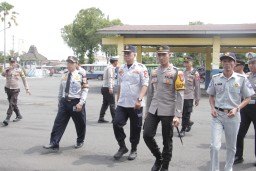 Cek Terminal Bus, Kapolres Jember Pastikan Kelayakan Angkutan Lebaran