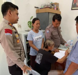 Polsek Simokerto Amankan 7 Remaja Gangster Yang Bikin Nangis Dan Pingsan Ibu nya
