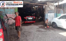 Bengkel Ketok Magic Karya Blitar Banyak di Kunjungi Keluar Masuk Mobil