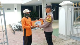 Polres Tulungagung Salurkan Bantuan Sembako Untuk Warga Terdampak Bencana di 3 Desa