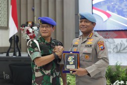 Polda Jatim dan Kodam V Brawijaya Pererat Soliditas dan Sinergitas Wujudkan TNI - Polri Solid