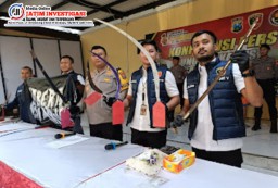 Hendak Tawuran Tujuh Remaja Bawa Sajam Diringkus Polresta Sidoarjo