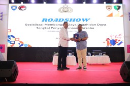 Ditresnarkoba Polda Jatim Gelar Road Show Upaya Cegah Tangkal Penyalahgunaan Narkotika