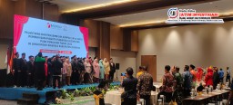Lima puluh Empat Anggota Panwaslu Kecamatan se-Kabupaten Sidoarjo Telah Dilantik dan Disumpah