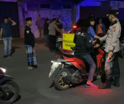 Polisi Amankan Pemuda Bawa Sajam dan Pil Koplo 