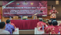 Bidkum Polda Bali Buka Rakernis T.A 2024 Kuatkan Fungsi Hukum Polri Dukung Pembangunan Nasional dan Sosialisasi UU Transaksi Elektronik 