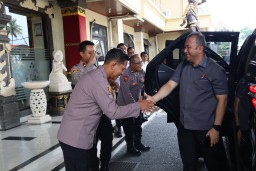 Kapolres Badung AKBP Teguh Priyo Wasono Terima Kunjungan Divkum Polri