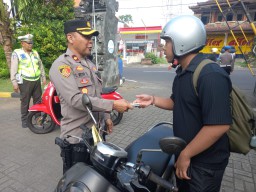 Antisipasi Kejahatan Jalanan Polsek Mengwi Gelar Hunting System