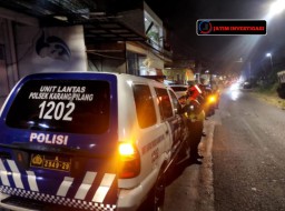Antisipasi Balap Liar dan Tawuran, Polsek Karangpilang Rutin Patroli Blue Light