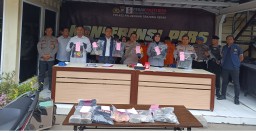 Polres Pelabuhan Tanjung Perak Tetapkan 18 Pelaku Pengerusakan, di Jalan Kedung Cowek Surabaya