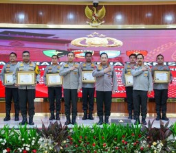 Direktorat Intelkam Polda Jatim Raih Penghargaan IKPA Terbaik 2023 dari Kemenkeu RI