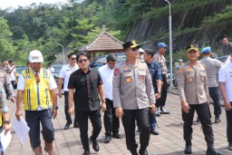 Kapolda Bali cek Bendungan Sidan