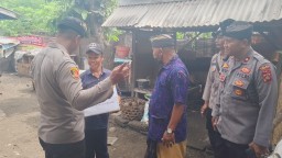Minggu Kasih Kapolres Jembrana Berikan Bantuan Sembako kepada Masyarakat Yang Kurang Mampu di Lingkungan Samiana Gilimanuk