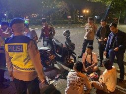 Cegah Aksi Premanisme dan Balap Liar Pawas dan Padal Pimpin Patroli