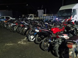 Penertiban Aksi Balap Liar, Polres Bangkalan amankan 38 Sepeda Motor di Akses Suramadu