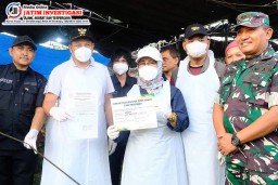 Plt Bupati Sidoarjo H.Subandi Pastikan Hewan Kurban Sehat dan Aman
