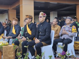 Kapolres Probolinggo Dikukuhkan Sebagai Warga Kehormatan Suku Tengger