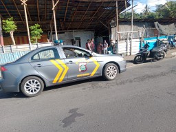 Unit Patroli Beri Himbauan Penduduk Pendatang Yang Kos di Desa Gulingan