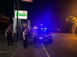Polsek Mengwi Gelar Blue Light Patrol Susuri Jalur Utama