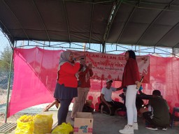 Menyemarakkan HUT RI ke- 79 Kelurahan Rongtengah RT.03 RW.04 Gelar Jalan Sehat