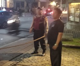 Menjelang Subuh Polsek Kuta Utara Intensifkan Blue Light Patrol di Kawasan Wisata.