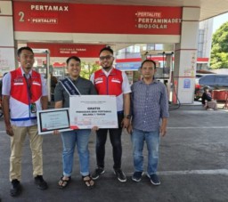 Korban Pengeroyokan di SPBU Sidoarjo Mendapatkan Apresiasi Dari Pertamina Berupa Gratis Isi Pertamax Selama Setahun