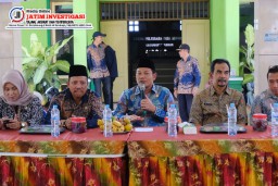 Plt. Bupati Subandi Melanjutkan Monitoring Penyaluran Bantuan Pangan Tahap Tiga