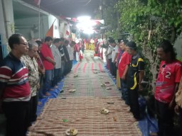 Malam Tasyakuran Warga RT 05 Kupang Segunting Cukup Meriah